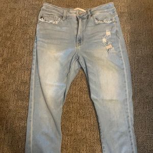 KanKan size 28 jeans
